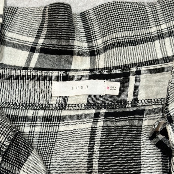 LUSH midi dress black white plaid sleeveless cold shoulder Sz M NEW - Picture 9 of 10